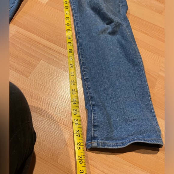 ⚠️ GAP slim straight mid rise jeans - Picture 3 of 7